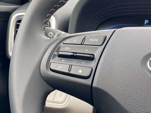 New 2026 Hyundai Venue SEL FWD image 17