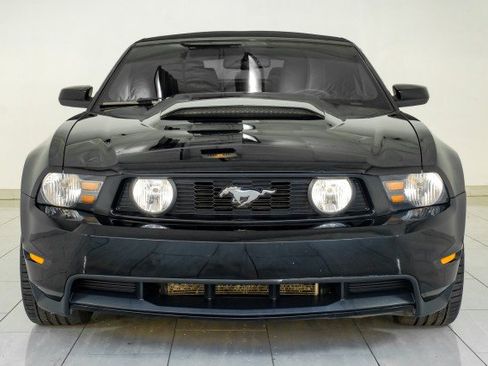 Used 2011 Ford Mustang GT Premium w/ Brembo Brake Pkg RWD image 4