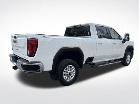 Used 2023 GMC Sierra 2500 SLE w/ SLE Value Package; image 5