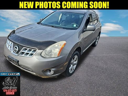 Used 2011 Nissan Rogue SV image 1