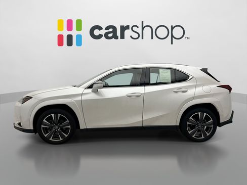 Used 2023 Lexus UX 250h AWD w/ Premium Package image 2