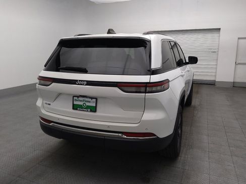 Used 2023 Jeep Grand Cherokee 4WD 4xe image 7