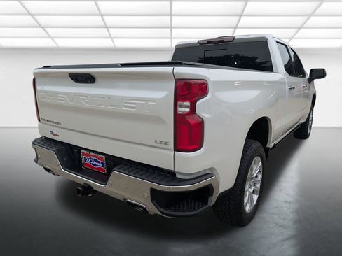 Certified 2022 Chevrolet Silverado 1500 LTZ w/ LTZ Premium Package AWD/4WD image 32