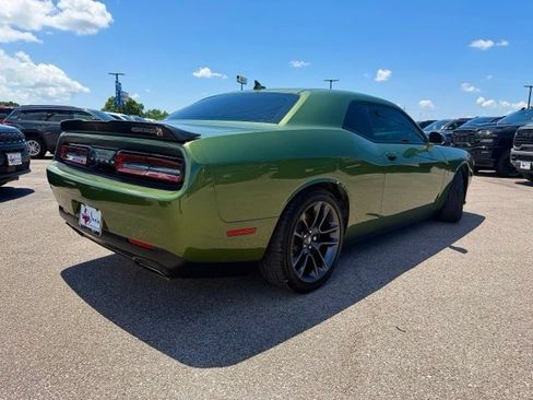 Used 2023 Dodge Challenger R/T Scat Pack w/ Plus Package RWD image 7