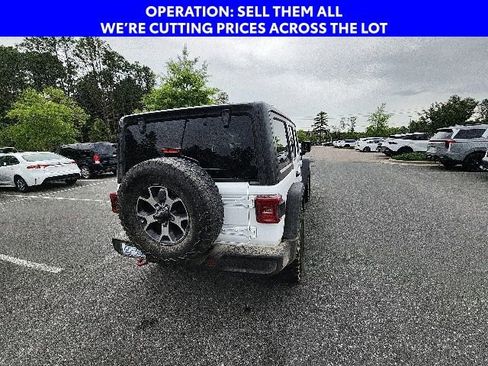 Used 2018 Jeep Wrangler Unlimited Rubicon AWD/4WD image 13