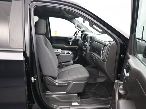 Used 2020 Chevrolet Silverado 1500 RST AWD/4WD image 47