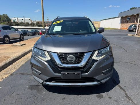 Used 2018 Nissan Rogue S w/ S Value Package FWD image 2