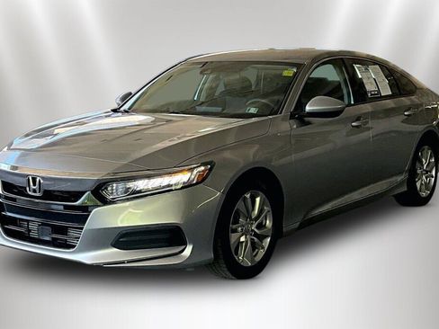 Used 2018 Honda Accord LX image 3