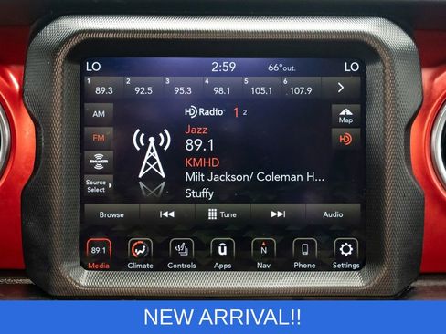 Used 2022 Jeep Wrangler Unlimited Rubicon w/ Steel Bumper Group image 13