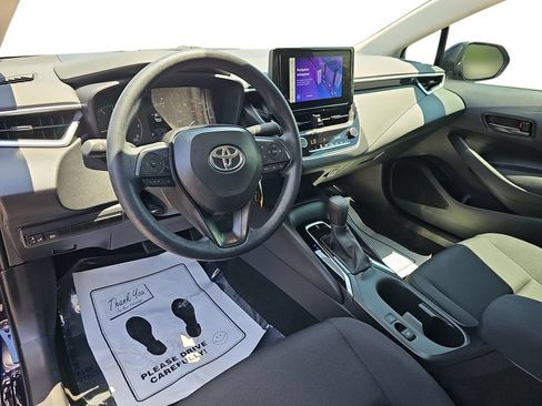 Used 2024 Toyota Corolla LE FWD image 16