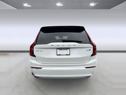New 2026 Volvo XC90 B6 Plus w/ Protection Package AWD/4WD image 10
