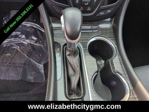 Used 2017 Buick Envision Essence FWD image 13