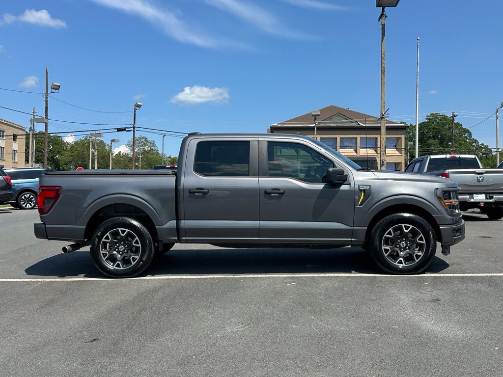 Used 2024 Ford F150 STX w/ Tow/Haul Package RWD image 11