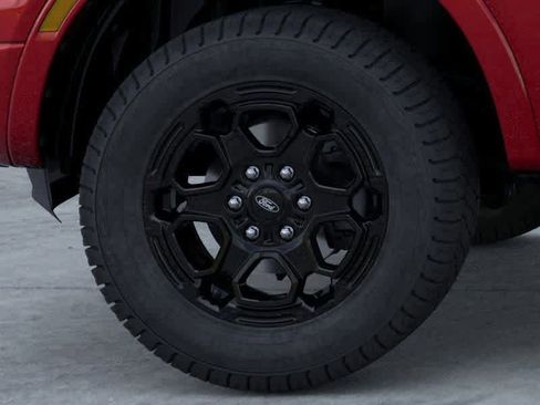 New 2025 Ford Ranger XLT w/ Equipment Group 301A High image 19