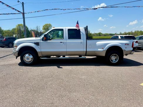 Used 2010 Ford F350 Lariat AWD/4WD image 2