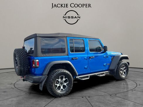 Used 2021 Jeep Wrangler Unlimited Rubicon w/ Cold Weather Group image 6