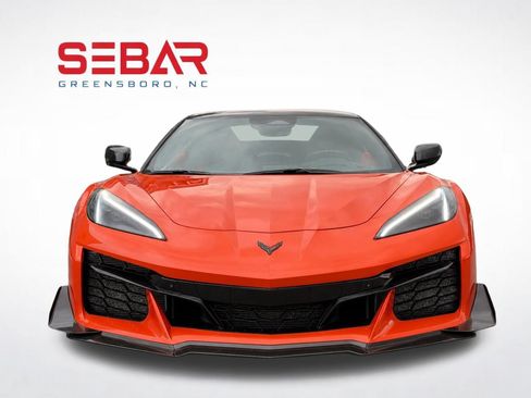 Used 2025 Chevrolet Corvette Z06 w/ Z07 Performance Package RWD image 14