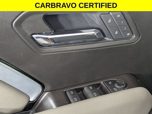 Certified 2026 Chevrolet Colorado ZR2 w/ Technology Package AWD/4WD image 11