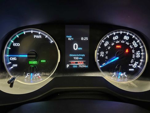 Certified 2020 Toyota RAV4 XLE w/ Convenience Package AWD/4WD image 18