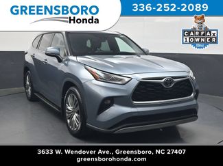 Used 2022 Toyota Highlander Platinum AWD/4WD 360° Tour
