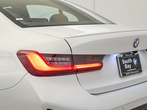 Used 2025 BMW M340i RWD image 12
