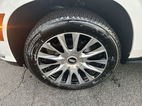 Used 2025 Cadillac Escalade Premium Luxury Platinum w/ LPO, Floor Liner Package image 12