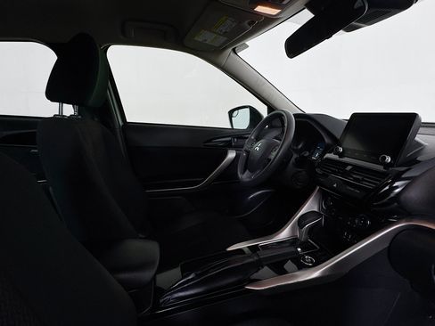 Used 2024 Mitsubishi Eclipse Cross LE AWD/4WD image 28