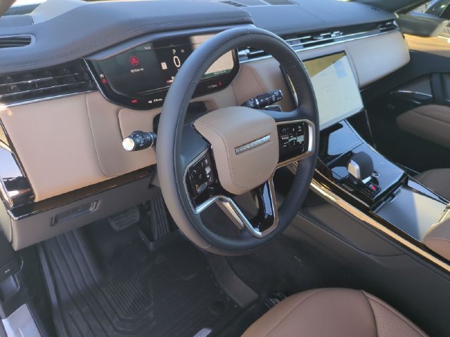 New 2027 Land Rover Range Rover Sport SE AWD/4WD image 7