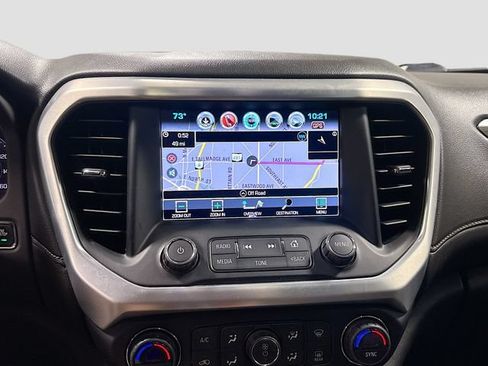 Used 2018 GMC Acadia SLT AWD/4WD image 13