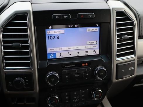 Used 2017 Ford F250 Lariat w/ Chrome Package image 37