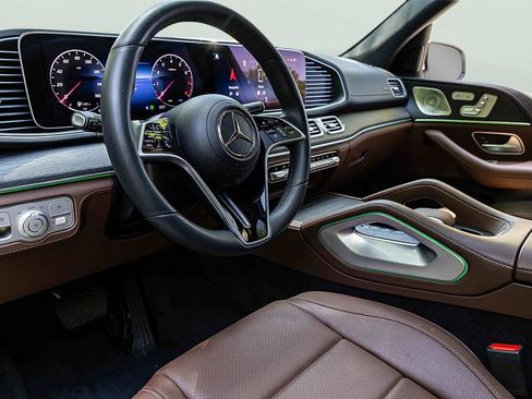 Used 2024 Mercedes-Benz GLE 350 4MATIC image 8