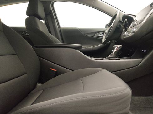Used 2023 Chevrolet Malibu LS FWD image 21
