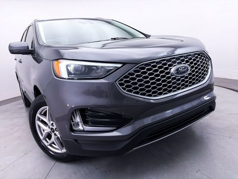 Used 2024 Ford Edge SEL w/ Convenience Package AWD/4WD image 8