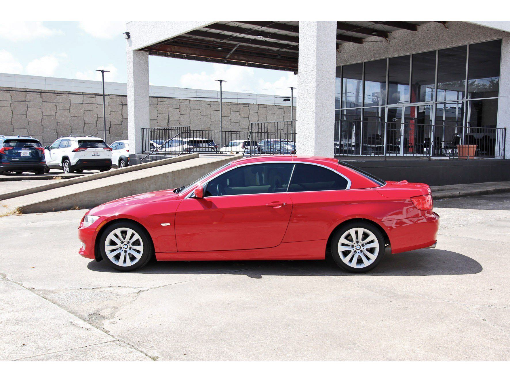 Used 2012 BMW 328i Convertible RWD image 6