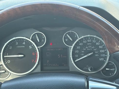 Used 2016 Toyota Tundra 1794 Edition AWD/4WD image 15
