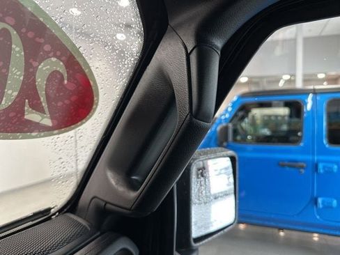 Used 2020 Jeep Wrangler Unlimited Sport S image 32