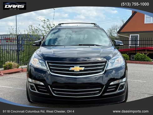 Used 2017 Chevrolet Traverse Premier image 2