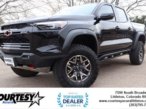 Used 2025 Chevrolet Colorado ZR2 w/ Technology Package AWD/4WD image 1