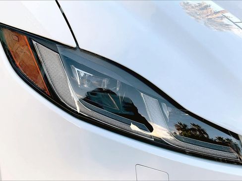 New 2024 Jaguar F-PACE R-Dynamic S image 29