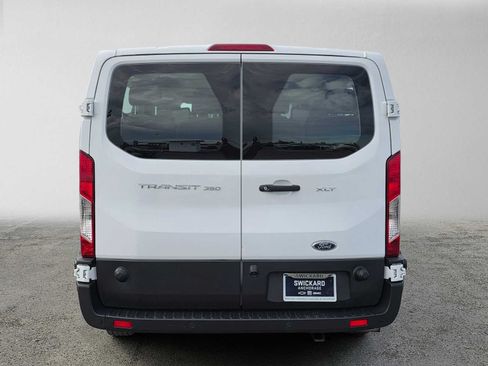 Used 2024 Ford Transit 350 XLT RWD image 4
