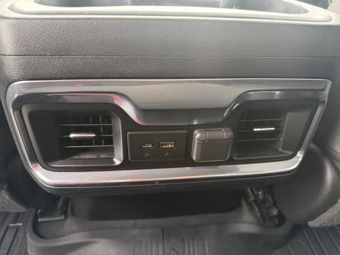 Used 2019 GMC Sierra 1500 Elevation image 19