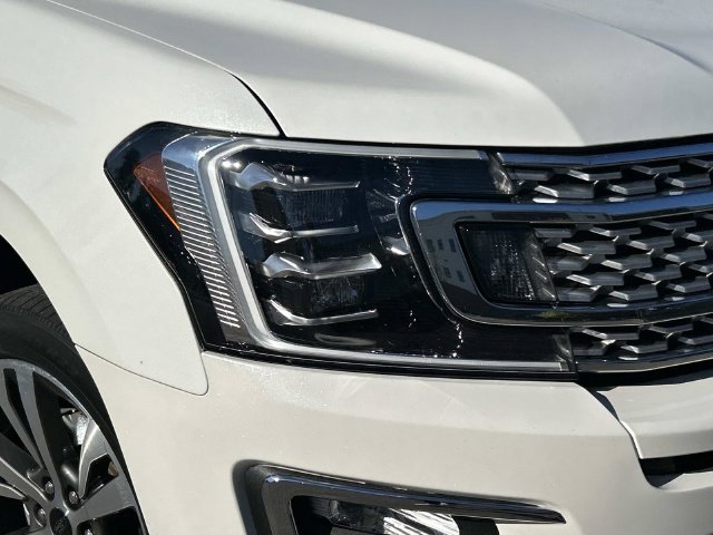 Used 2020 Ford Expedition Platinum AWD/4WD image 4