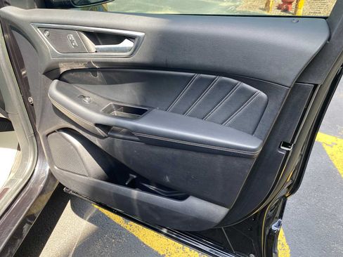 Used 2019 Ford Edge ST w/ Equipment Group 401A AWD/4WD image 31