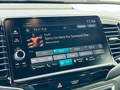 Used 2025 Honda Ridgeline TrailSport image 14