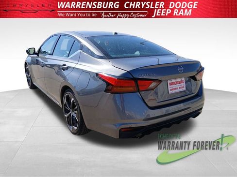 Used 2024 Nissan Altima 2.5 SR image 6