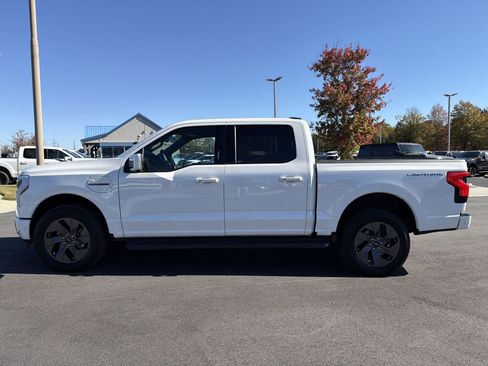 Used 2023 Ford F150 Lightning Lariat w/ Equipment Group 511A High image 23