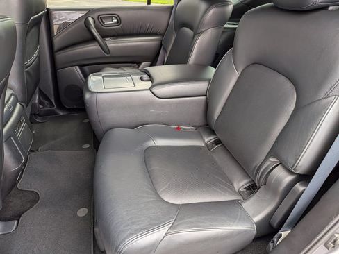 Used 2023 Nissan Armada SL w/ Midnight Edition Package RWD image 26
