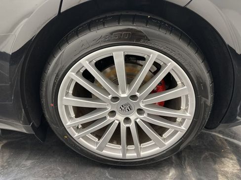 Used 2018 Porsche Panamera 4 image 35