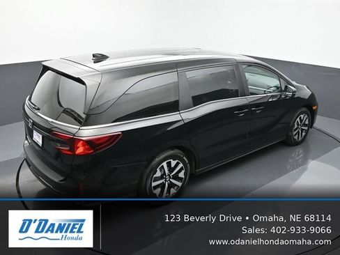 Used 2026 Honda Odyssey EX-L image 18