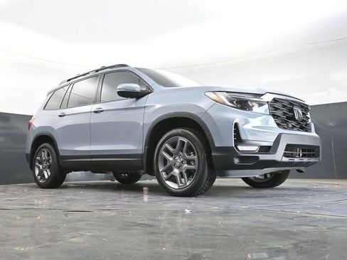 Used 2023 Honda Passport EX-L image 36
